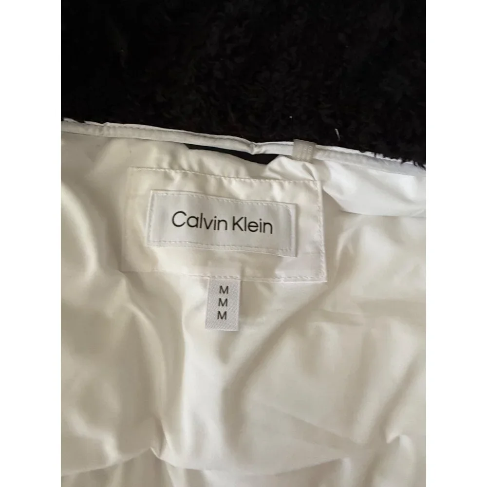 Calvin Klein White Hooded Puffer Jacket Sorona Aura Insulation Size Medium - Picture 3 of 9